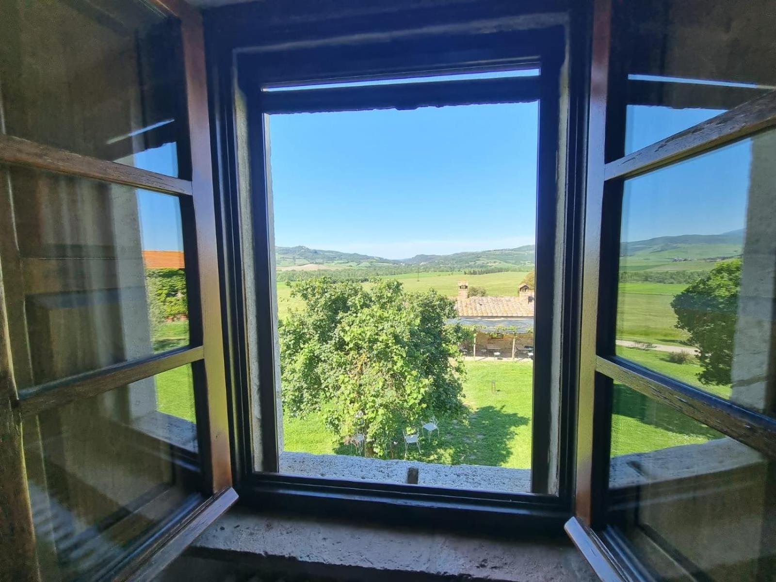 Agriturismo Le Sorbelle D'Orcia Con Piscina П'єнца Екстер'єр фото